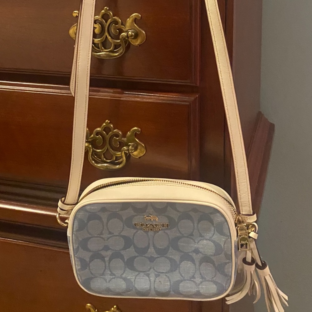 Coach crossbody